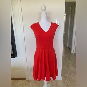 Pre-Owned Bar III Red Dress Sleeveless Red Solid Dress Size L